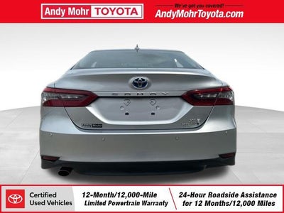 2022 Toyota Camry Hybrid XLE