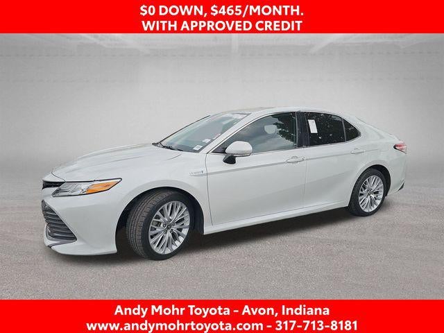 2020 Toyota Camry Hybrid XLE