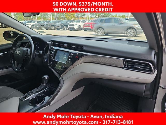 2020 Toyota Camry Hybrid SE