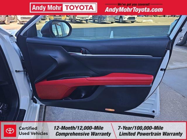 2022 Toyota Camry Hybrid XSE