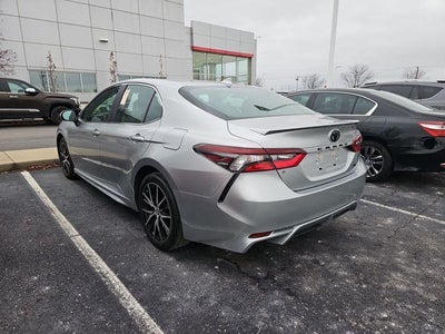 2022 Toyota Camry SE
