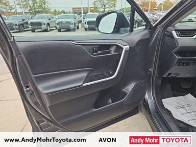 2020 Toyota RAV4 Hybrid LE