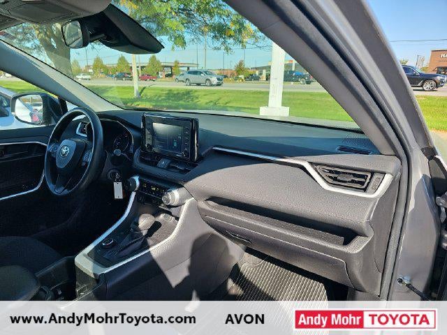 2022 Toyota RAV4 Hybrid LE