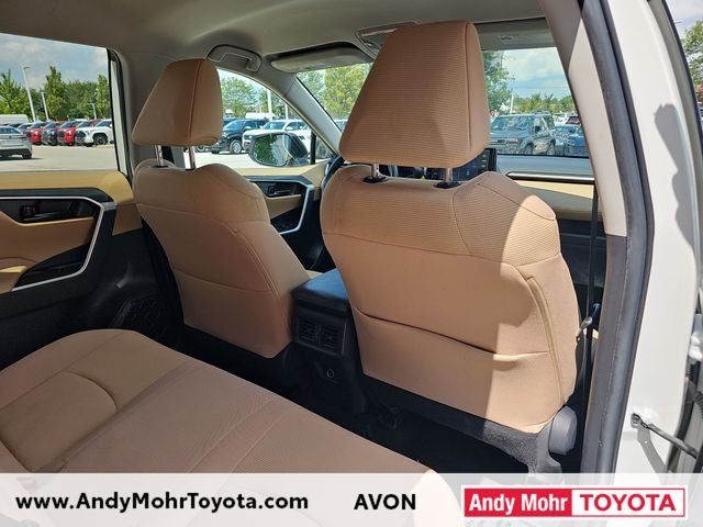 2022 Toyota RAV4 Hybrid LE