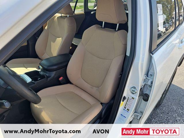 2022 Toyota RAV4 Hybrid LE