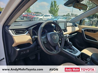 2022 Toyota RAV4 Hybrid LE
