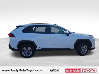 2022 Toyota RAV4 Hybrid XLE