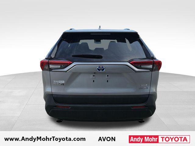 2022 Toyota RAV4 Hybrid XLE