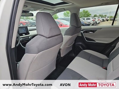 2022 Toyota RAV4 Hybrid XLE