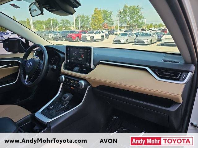 2021 Toyota RAV4 Hybrid XLE