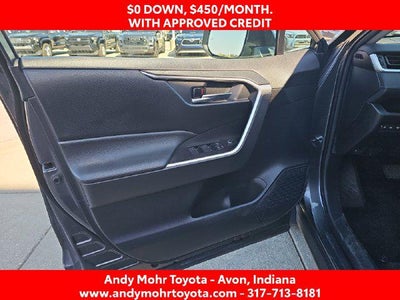 2022 Toyota RAV4 Hybrid XLE