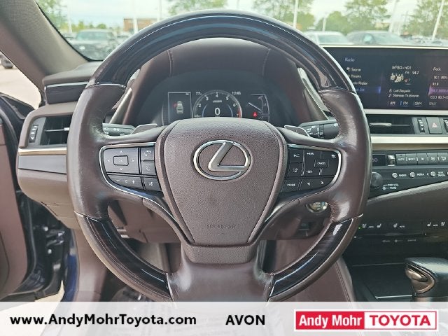2019 Lexus ES 350 - Photo 15