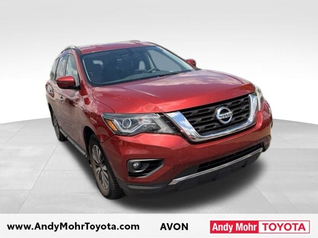 2017 Nissan Pathfinder SV
