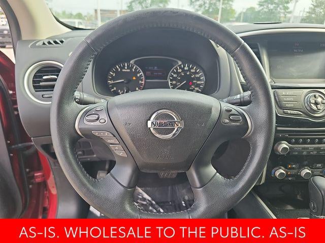 2017 Nissan Pathfinder SV