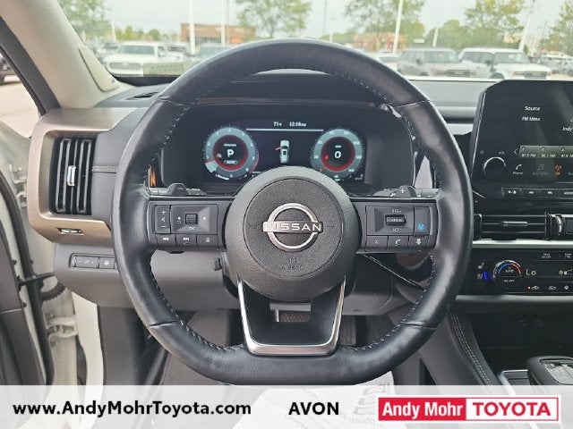 2024 Nissan Pathfinder Platinum