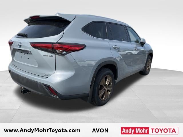 2022 Toyota Highlander Hybrid Bronze Edition