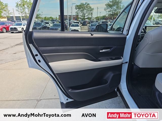 2026 Toyota Grand Highlander Hybrid XLE