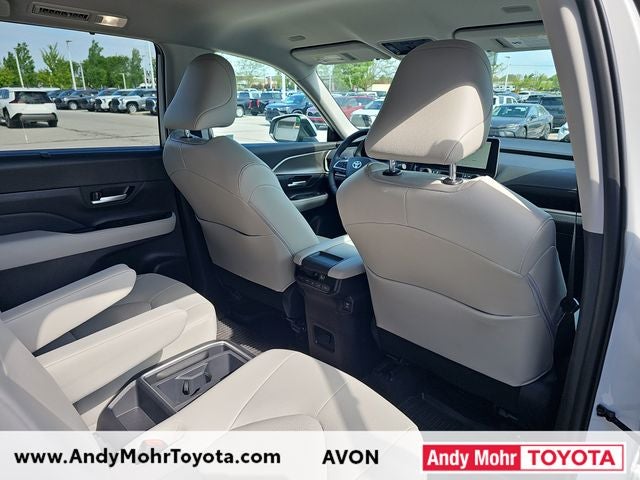 2026 Toyota Grand Highlander Hybrid XLE