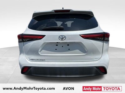 2022 Toyota Highlander L