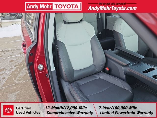 2023 Toyota Sienna XSE 7 Passenger