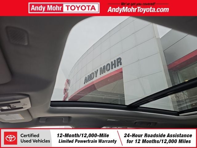 2022 Toyota Highlander Hybrid Platinum