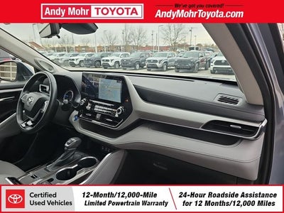2022 Toyota Highlander Hybrid Platinum