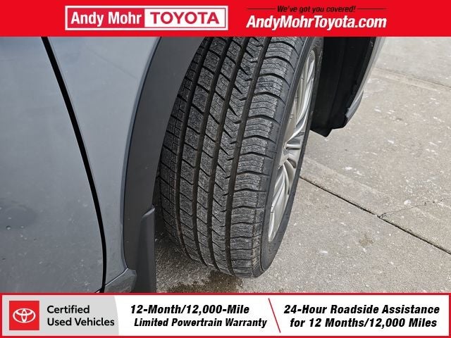 2022 Toyota Highlander Hybrid Platinum