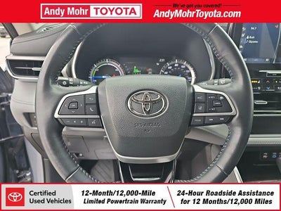 2022 Toyota Highlander Hybrid Platinum