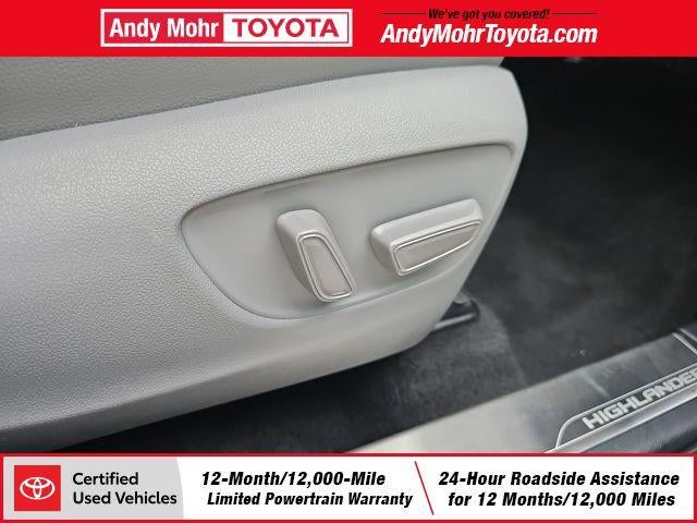 2022 Toyota Highlander Hybrid Platinum