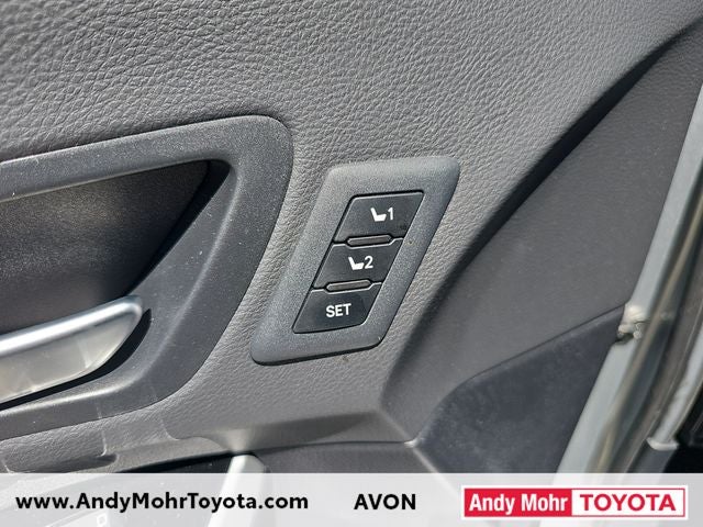 2025 Toyota Sienna Platinum 7 Passenger