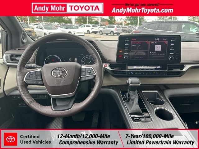 2023 Toyota Sienna Platinum 7 Passenger