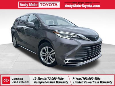 2023 Toyota Sienna Platinum 7 Passenger