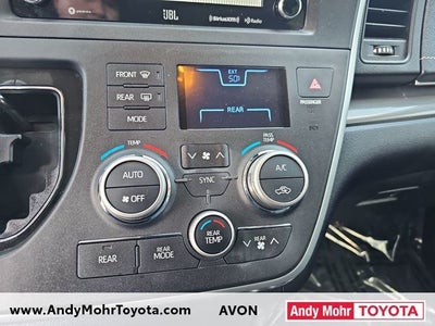 2020 Toyota Sienna SE 7 Passenger