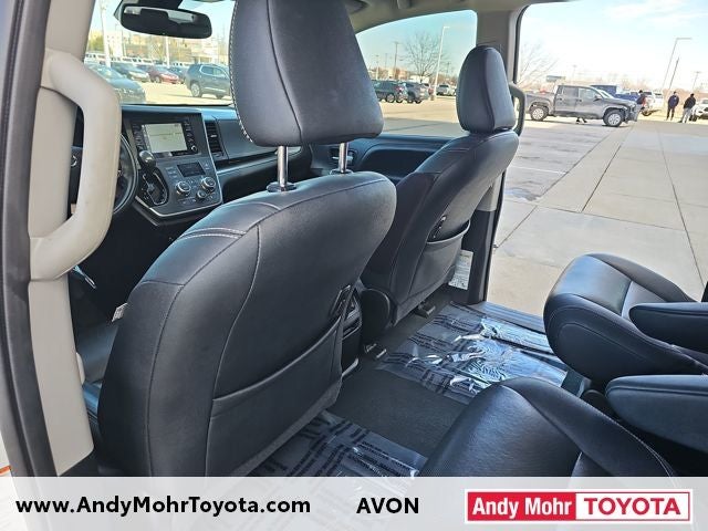 2020 Toyota Sienna SE 7 Passenger