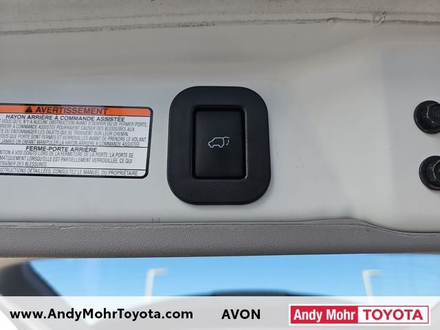 2020 Toyota Sienna SE 7 Passenger