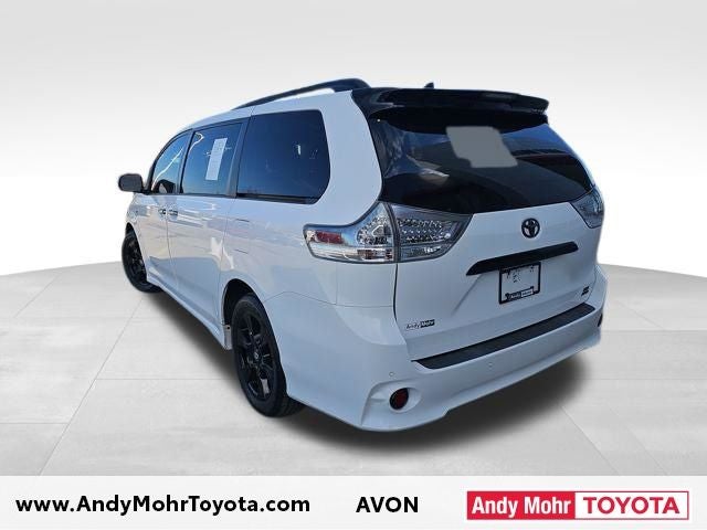 2020 Toyota Sienna SE 7 Passenger