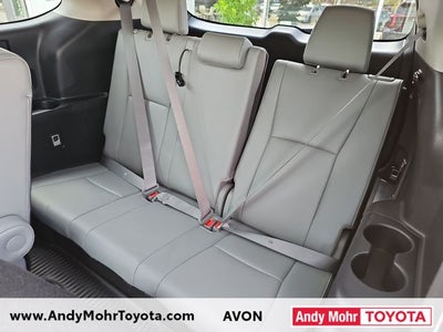 2023 Toyota Highlander Hybrid Platinum