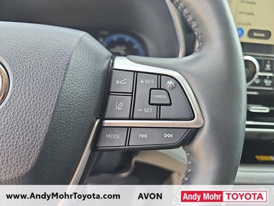 2023 Toyota Highlander Hybrid Platinum