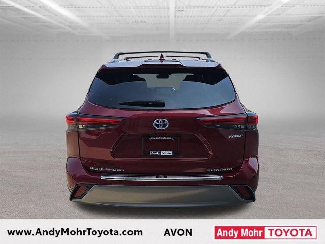 2023 Toyota Highlander Hybrid Platinum
