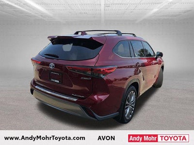 2023 Toyota Highlander Hybrid Platinum