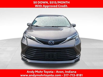 2022 Toyota Sienna XLE 7 Passenger