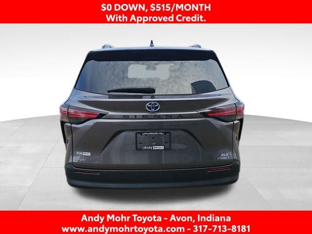 2022 Toyota Sienna XLE 7 Passenger