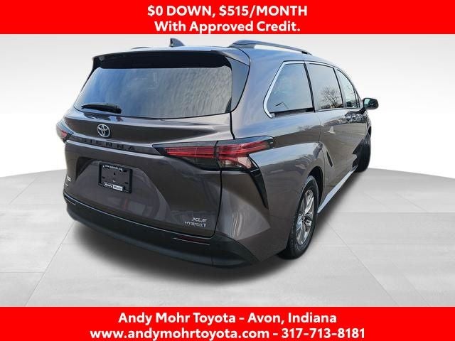 2022 Toyota Sienna XLE 7 Passenger