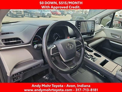 2022 Toyota Sienna XLE 7 Passenger