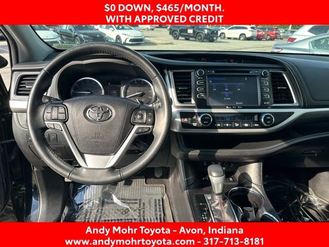 2019 Toyota Highlander SE