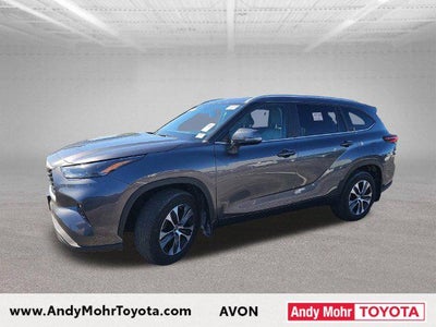 2023 Toyota Highlander Hybrid XLE