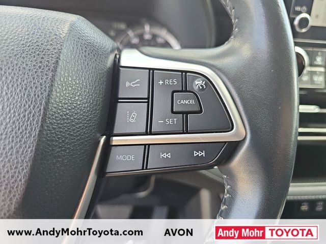2023 Toyota Highlander LE - Photo 17