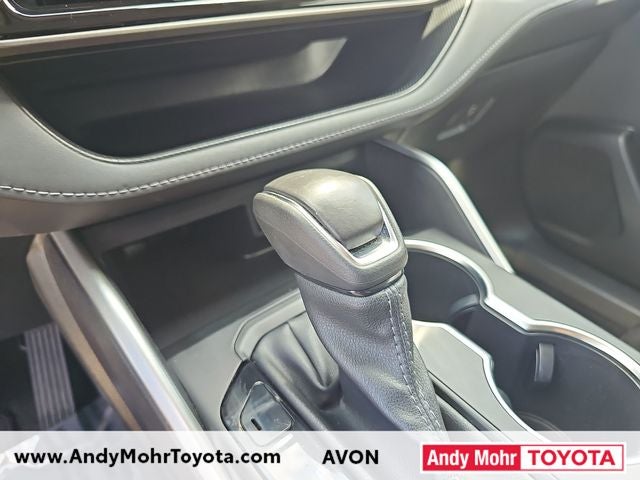 2023 Toyota Highlander LE - Photo 24