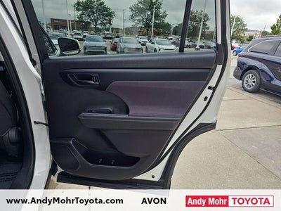 2023 Toyota Highlander LE