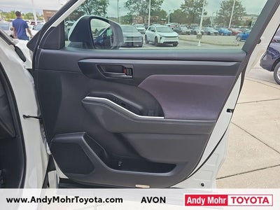 2023 Toyota Highlander LE